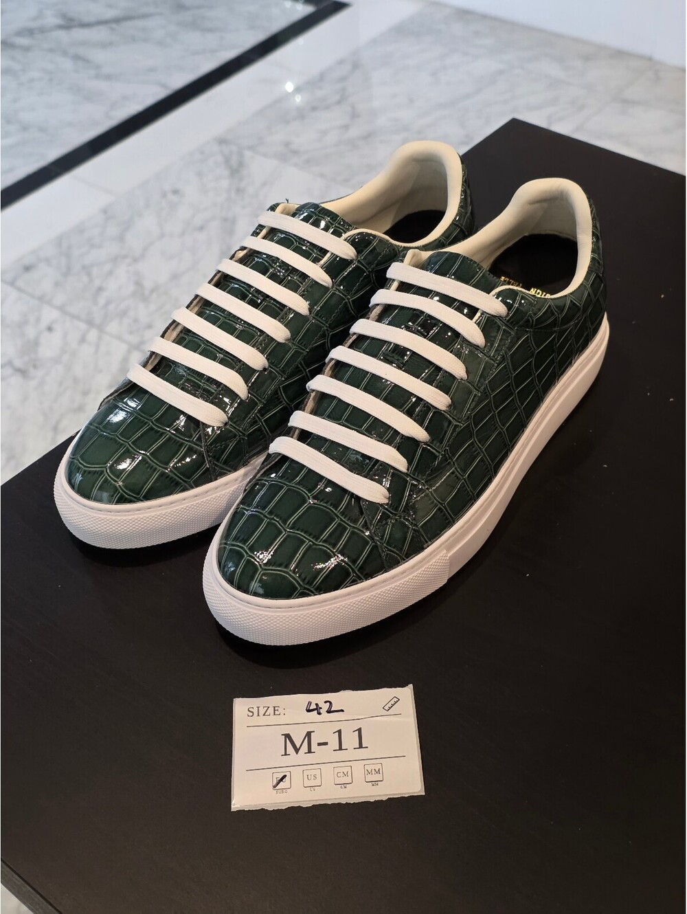 Men's Green Croc-Embossed Sneakers